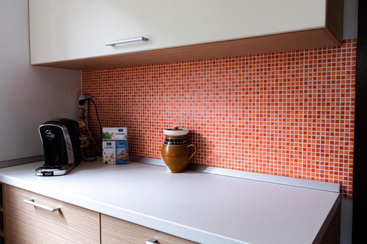 Db Apt - Comfort And Space In The Heart Of Old Town Appartement Braşov Buitenkant foto